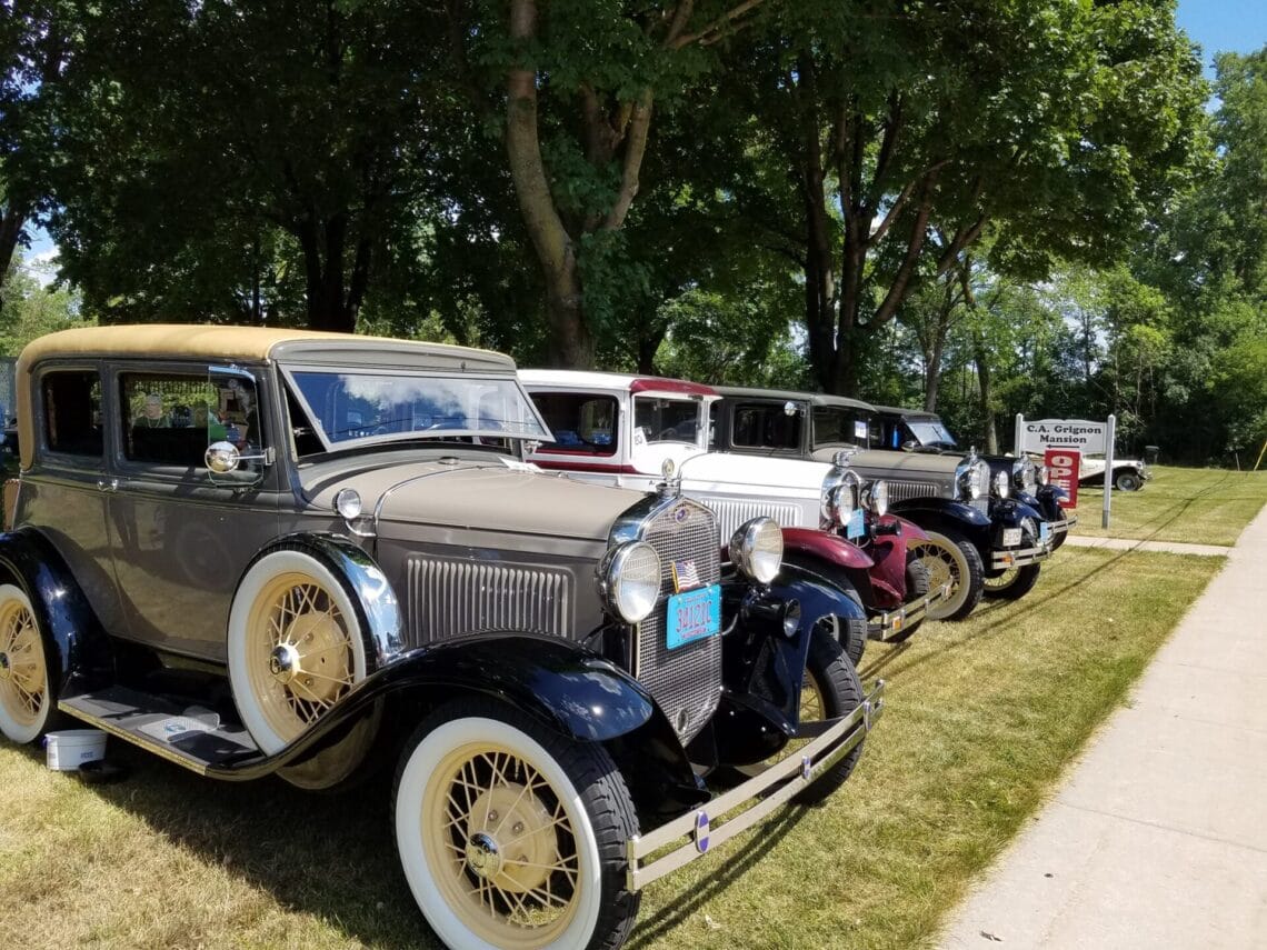 Classic cars at Grignon Car Show